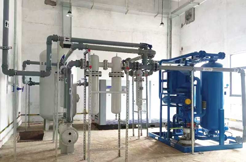 福斯特空壓機(jī)供氣管道安裝